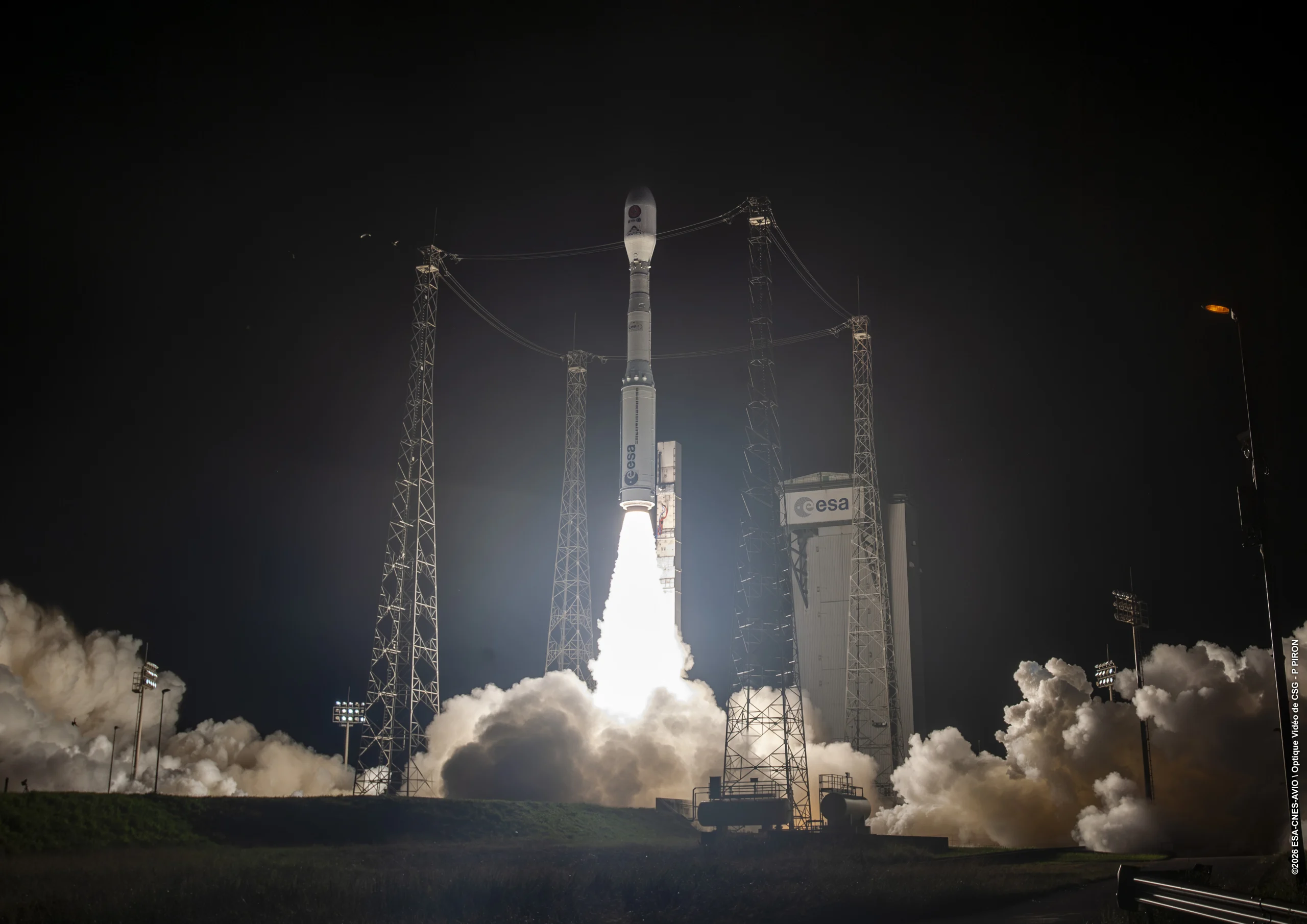 Wide_view_of_Vega-C_liftoff_with_Smile-scaled.jpg